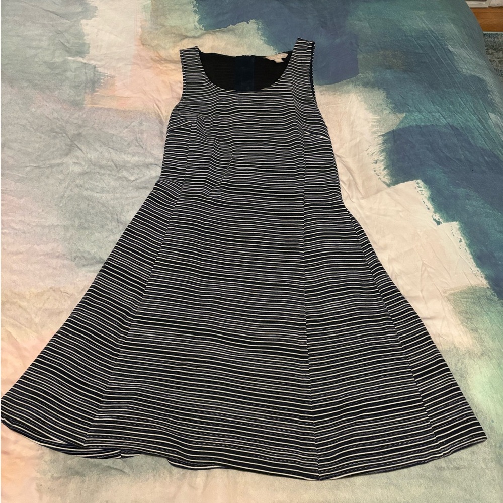 Banana Republic Sleeveless Midi Dress